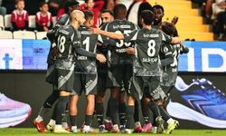 Kartal uçuşa geçti! Akdeniz'de Beşiktaş fırtınası