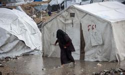 Kış Gazze'yi vurdu... Derme çatma yaşam mücadelesi!