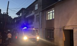 Kocaeli'de kolonlarında çatlak oluşan 3 katlı bina tahliye edildi