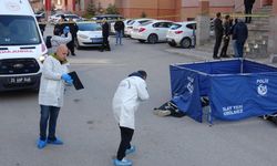 Kovaladığı kadını öldürüp yaşamına son verdi