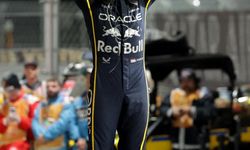 Las Vegas'ta damalı bayrağı ilk Verstappen gördü