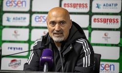 Levent Açıkgöz: Sevineceğimiz yerde üzgünüz