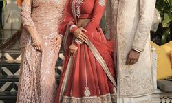 Lopez, Hint düğününde iki şarkı söyledi; dudak uçuklatan parayı cebe attı