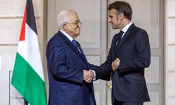 Macron ile Filistin Devlet Başkanı Abbas bir araya geldi