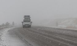 Malatya-Sivas kara yolu ulaşıma kontrollü açıldı