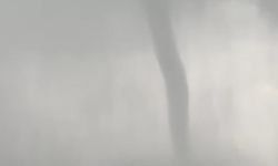 Marmaris'te görüldü! Dev hortum görenleri şaşırttı!