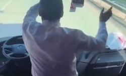 Otobüs hareket halindeyken dans eden şoföre çifte ceza!