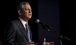 Özgür Özel, Akın Gürlek'i hedef almıştı! Hakaretin faturası kesildi