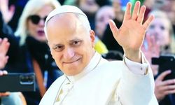 Papa'nın ziyareti ilklerle dolu