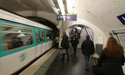 Paris metrolarında korku... Fransızlar 'kadın vagonu' istedi: Japonya ve Dubai gibi olalım