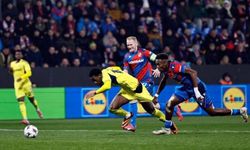 Plzen'de skandal karar! Duran'ı indirdiler, penaltı verilmedi