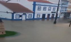 Portekiz'de sel felaketi! Ölüler var