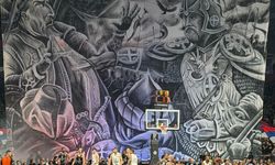 Sırbistan'da Türk düşmanı pankart: EuroLeague uyuyor