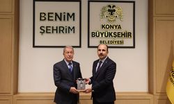 TBMM Milli Savunma Komisyonu Başkanı Akar, Başkan Altay'ı ziyaret etti