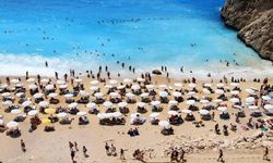 Türkiye'den turizm atağı! Bakan Ersoy: Gelir 50 milyar dolara yükseldi