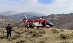 Uçurumdan düşen kişi ambulans helikopterle hastaneye ulaştırıldı