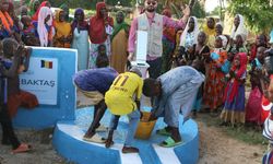 UHVED Derneği, Çad'da umudu yeşertiyor: Su kuyuları ve yetim sofraları sürüyor