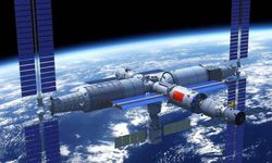 Uzayda ızgara! Çinli taykonotlar et ve tavuk pişirdi!