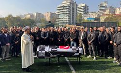 Vefat eden Beşiktaş'ın altyapı teknik sorumlusu Hikmet Çapanoğlu için tören düzenlendi