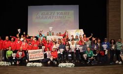 7'nci Gazi Yarı Maratonu ödülleri sahiplerini buldu