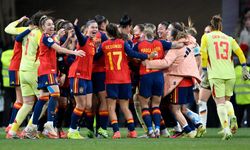 Almanya'yı 3 golle devirdiler! İspanya şampiyon oldu