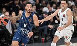 Anadolu Efes, Real Madrid'e mağlup oldu