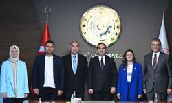 Bakan Kacır'dan Türk akademisyenlerin uluslararası başarısına övgü