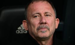 Beşiktaş'ta yılın sürprizi! Sergen Yalçın yıldız ismin üstünü çizdi