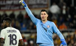 Daha önce 3 kez penaltı kurtaran Berke kariyerinde yeni bir ilki başardı