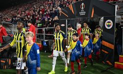 Fenerbahçe maça farklı teknik direktörle çıktı