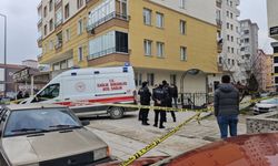 8’inci Kattan Düşen 50 Yaşındaki Adam Hayatını Kaybetti