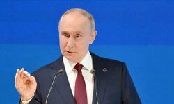 Putin: Rusya Tüm Zorluklara Rağmen İlerliyor ve Gelişiyor