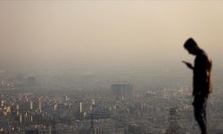 Kriz komşuyu sert vurdu! Eyaletlerden peş peşe uzaktan eğitim kararı