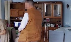'Manda yoğurdu' bahanesiyle eve giren tırnakçının oyunu kamerada