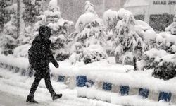 Meteoroloji'den yeni uyarı: 2 bölgeye için kar ve sağanak geliyor!