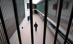 MHP'li Yıldız'dan hasta ve yaşlı mahkumlar için dikkat çeken öneri