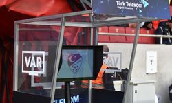 Son dakika: Trabzonspor-Beşiktaş maçının VAR hakemi açıklandı