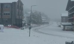 Uludağ'da kar kalınlığı 5 santimetreye ulaştı