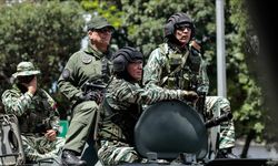 Venezuela'da 5 bin asker orduya katıldı!