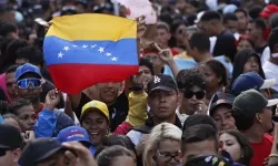 ABD'den Venezuela Uyarısı: Ülkeyi Derhal Terk Edin!