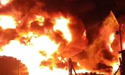 Adana Kozan'da Sulama Boruları Yangında Zarar Gördü