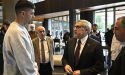 AK Parti Heyetinden İbrahim Tatlıses'e Hastane Ziyareti