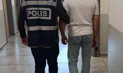 Antalya'da Polis ve Savcı Kılığına Giren Dolandırıcı Tutuklandı