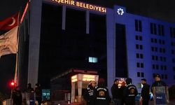 Ataşehir Belediyesi'ne Yolsuzluk Operasyonu: Başkan Onursal Adıgüzel Gözaltında