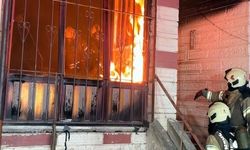 Avcılar'da 4 Katlı Binada Yangın: 20 Kişi Kurtarıldı