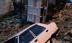 Aydın'da Sağanak Etkisi: İstinat Duvarı Çöktü, Evler ve Araçlar Zarar Gördü