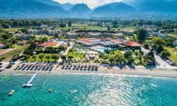 Benidorm'da Otel Restoranının Tavanı Çöktü: 7 Yaralı