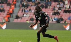 Beşiktaş, El Bilal Toure İçin Kalıcı Transfer Planlıyor