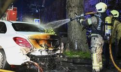 Beşiktaş'ta Araç Yangını 14 Araca Sıçradı: 100 Milyon TL Hasar