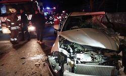 Beykoz'da Servis Minibüsü ve Otomobil Çarpıştı: 12 Yaralı